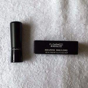 MAC Mineralize Rich Lipstick